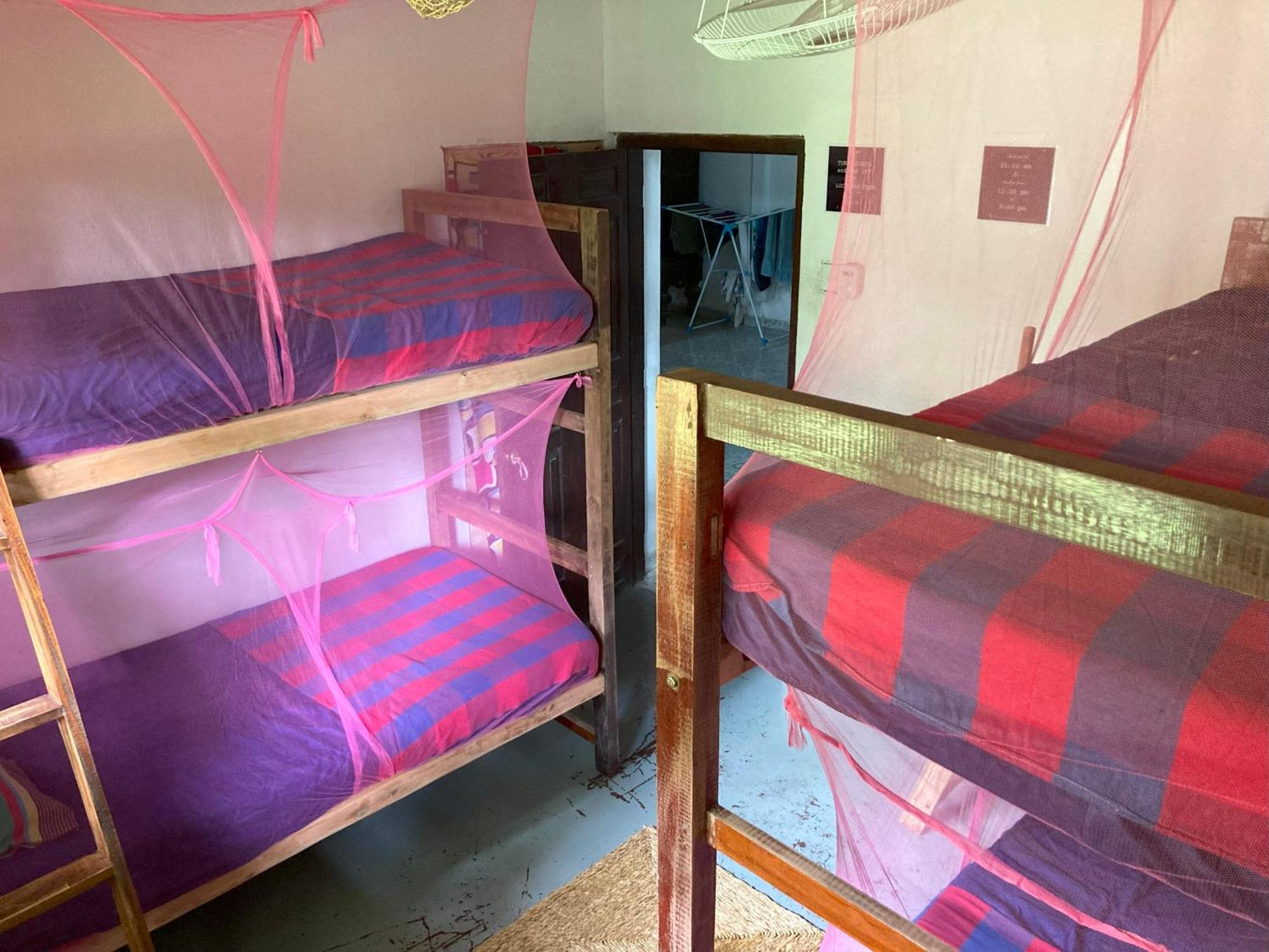 Hostel Singha Lounge Unawatuna Zewnętrze zdjęcie